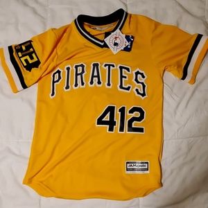 pirates sunday jersey